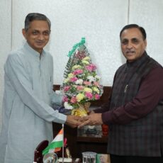 c25d3502-3c7e-485d-a1cc-3f3aeb81120d